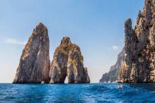 Discover the Enchanting Beauty of Capri: Your Ultimate Tourist Guide to Italy’s Magical Island